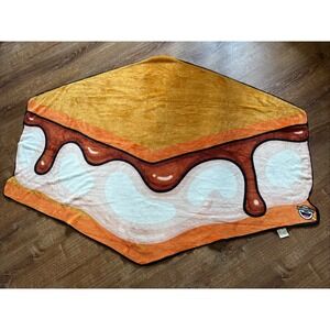 BigMouth SMORES NETFLIX Movie Night FUZZY Throw Blanket Bed Cover